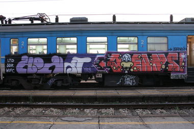 Graffiti Train - Photo by Aetherdog96 - Jeans, Honet, ltd