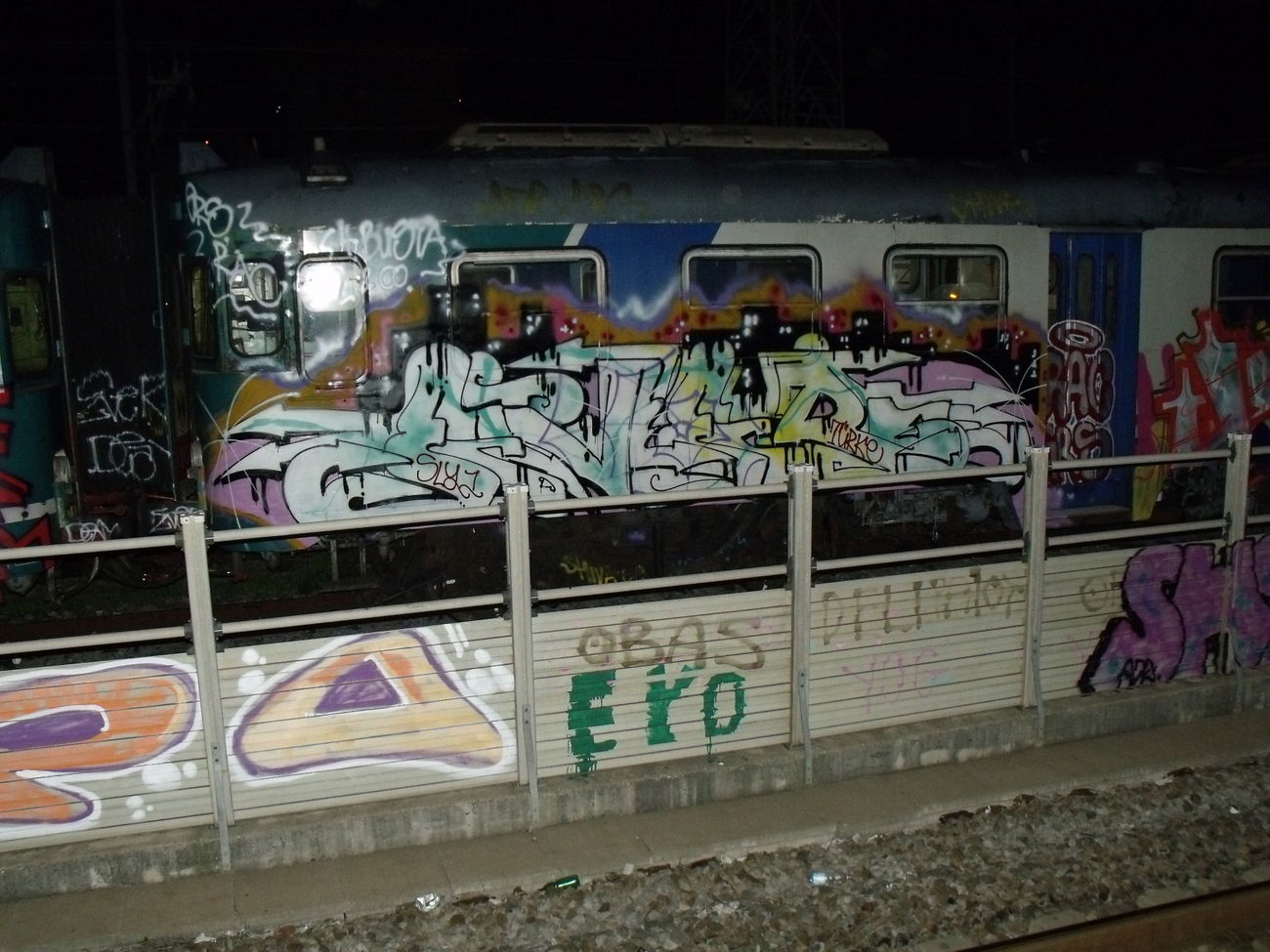 Graffiti Train - Photo by Aetherdog96 - Ever, Rac, Grs