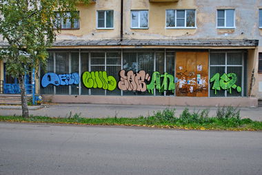 Graffiti Bombing - Photo by Afro - Afro, Enol, Zabeel (2013)