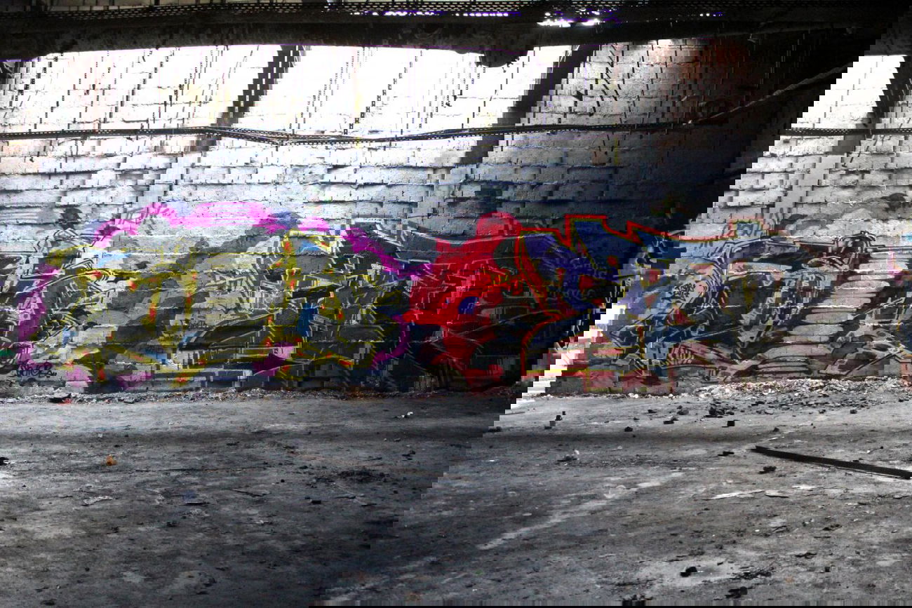 Graffiti Wall - Photo by Aggrobat183 - fino, tcr, qb (2013)