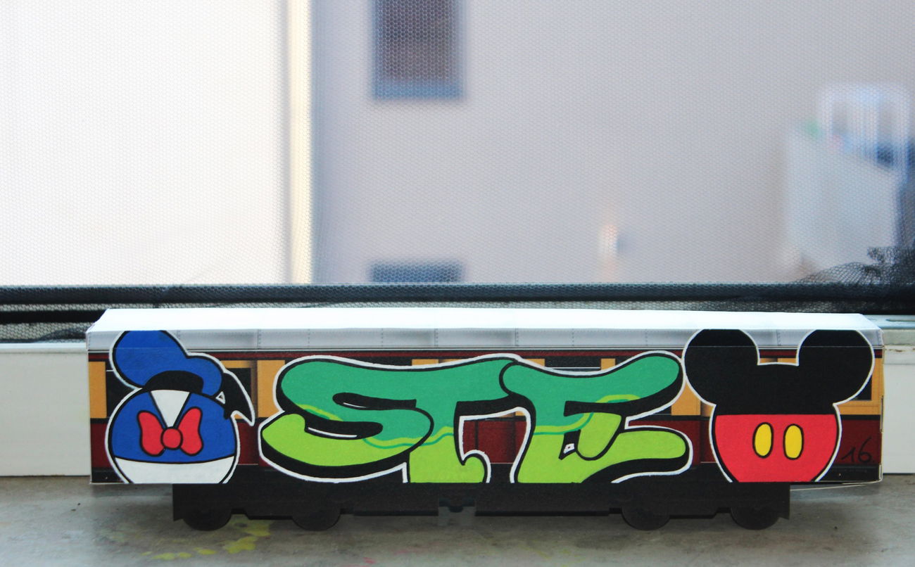 Graffiti Wall - Photo by AiTER1 - Train, Pappe, Zug (2016)