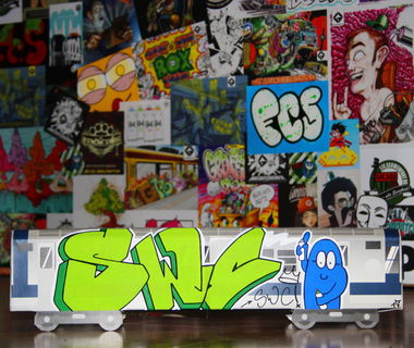 Graffiti Wall - Photo by AiTER1 - Train, Pappe, Zug (2017)