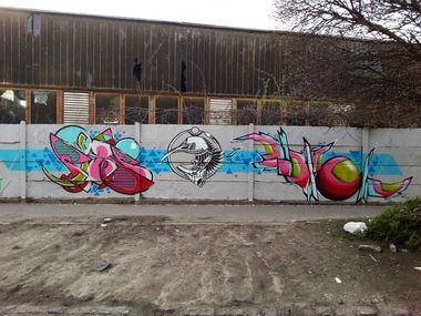 Graffiti Wall - Photo by AirBRAs