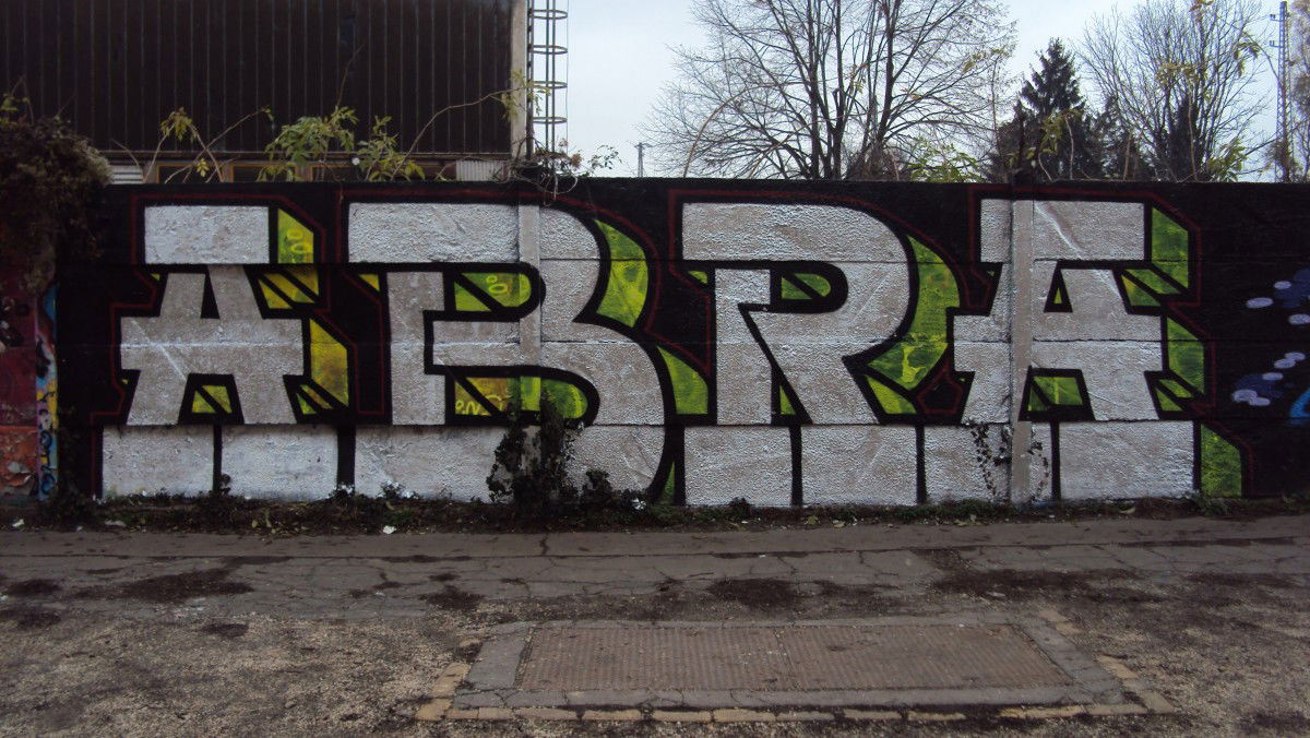 Graffiti Wall - Photo by AirBRAs