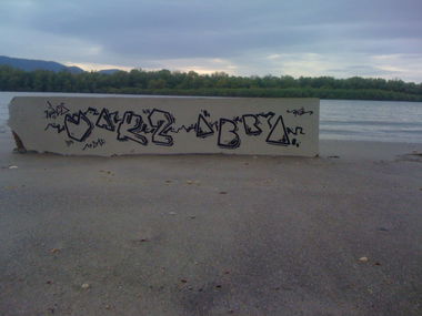 Graffiti Bombing - Photo by AirBRAs