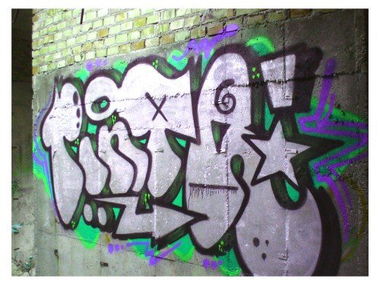 Graffiti Wall - Photo by Aiser - rinte (2014)