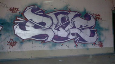 Graffiti Wall - Photo by AiveOne - LWS, BHM, Aive (2013)