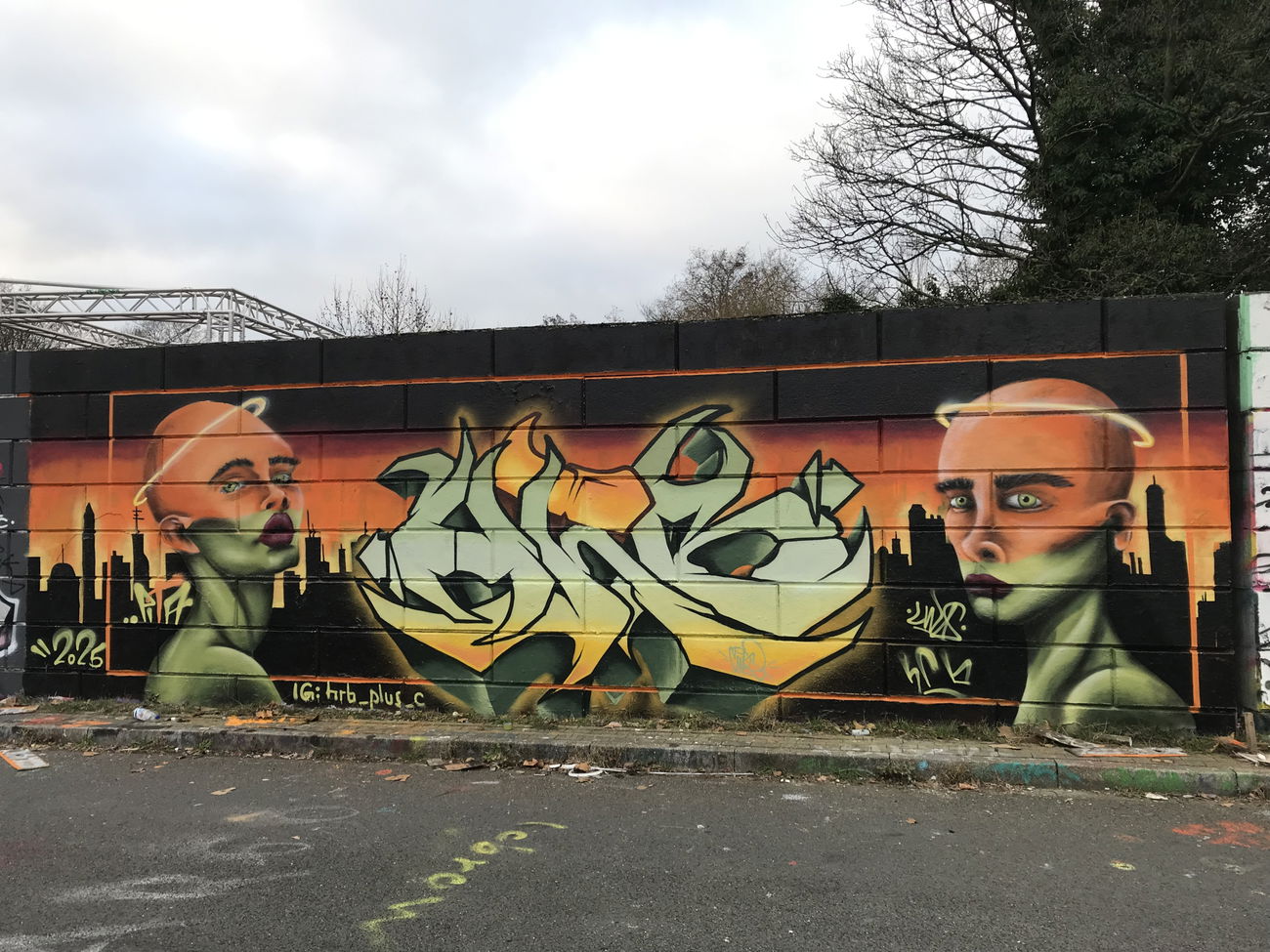 Graffiti Wall - Photo by AiveOne - HRB, LWS, Culo
