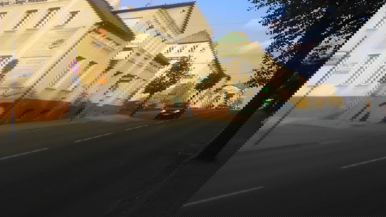 Graffiti Bombing - Photo by AkSoN - poland, graffiti., zgierz (2013)