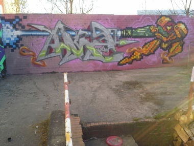Graffiti Wall - Photo by Akpe - akpe, daw
