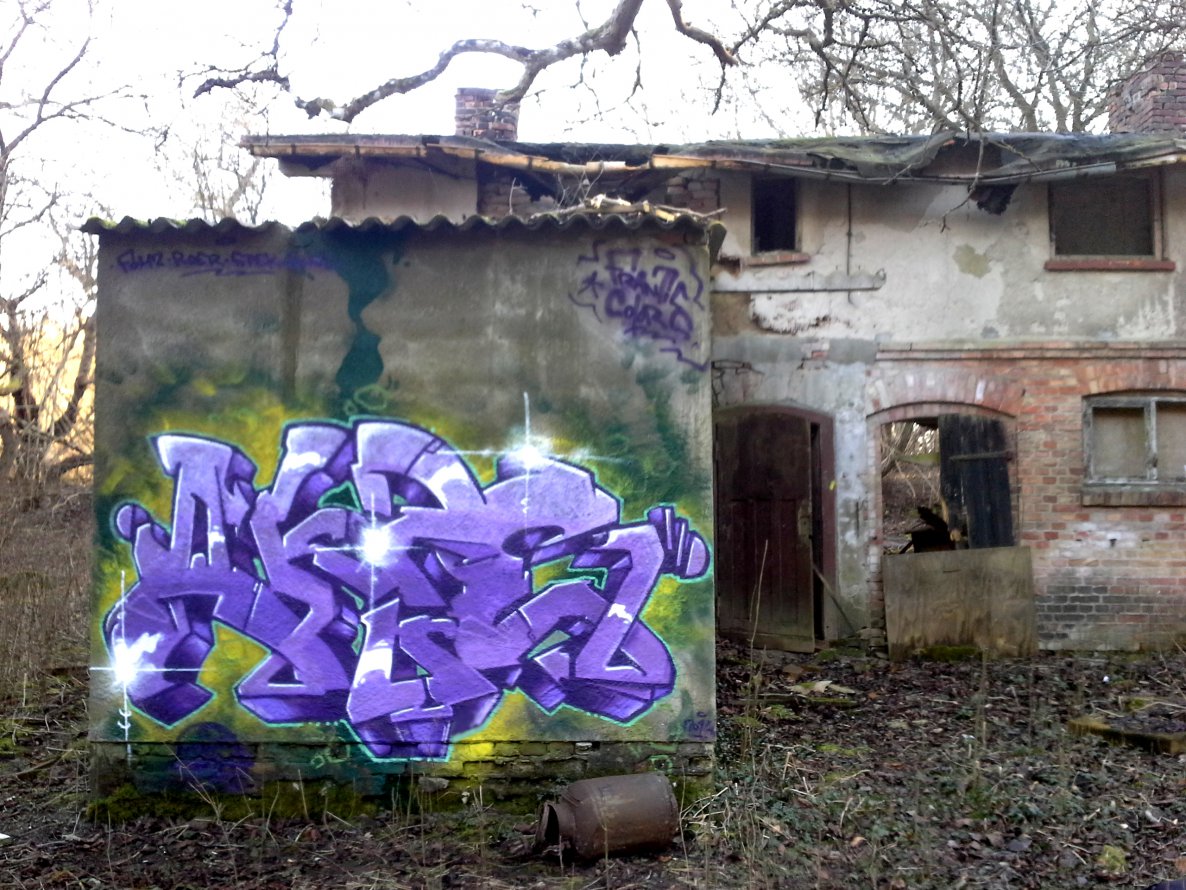 Graffiti Wall - Photo by Akpe - akpe, frantic, colors (2014)