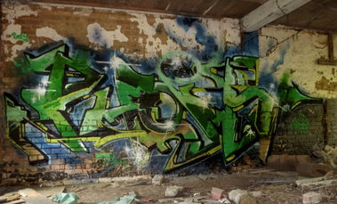 Graffiti Wall - Photo by Akpe - fomz, akpe, frantic (2014)