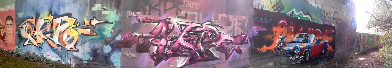Graffiti Wall - Photo by Akpe - panorama (2014)