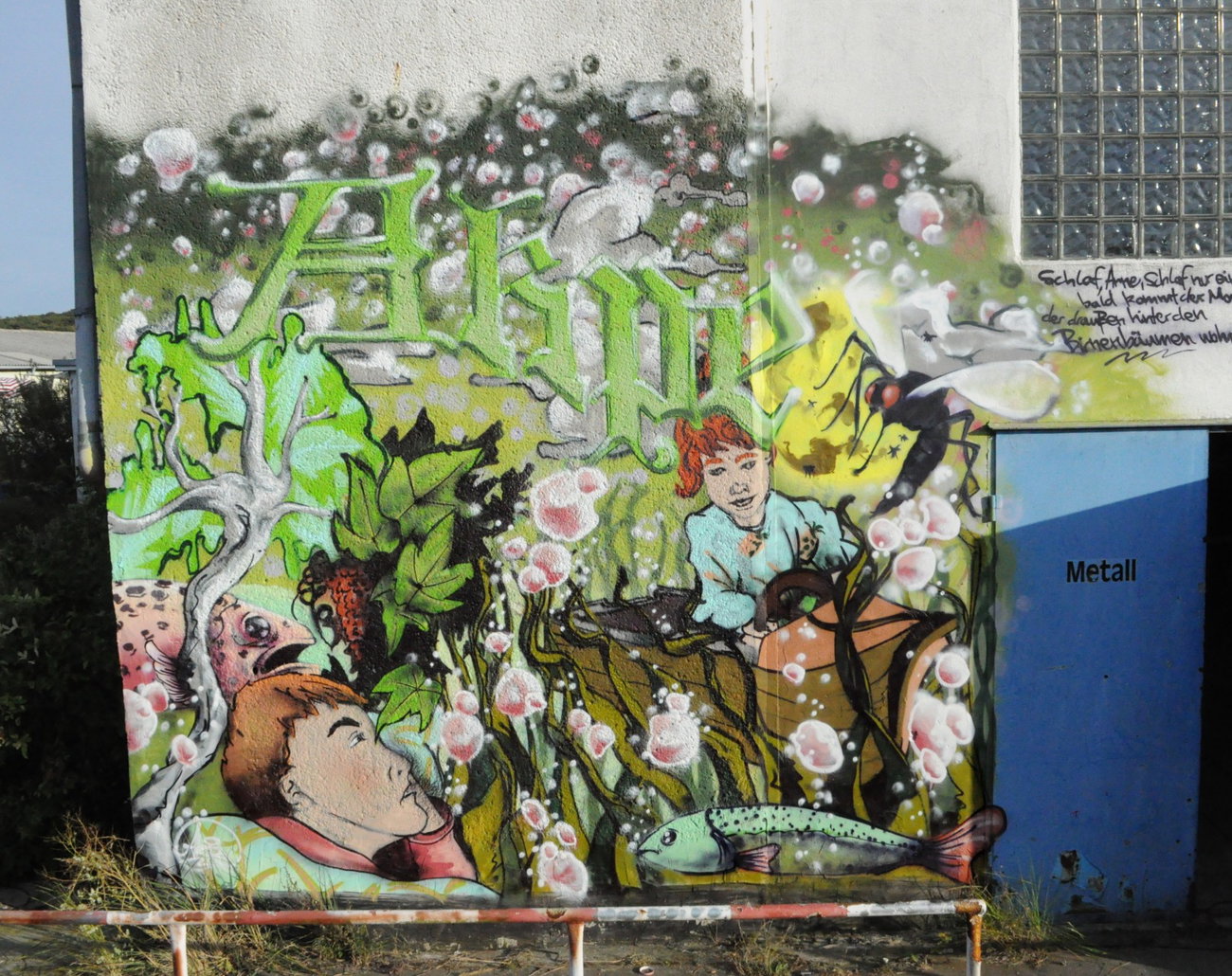 Graffiti Wall - Photo by Akpe - Akpe, DAW, Franticcolors (2016)