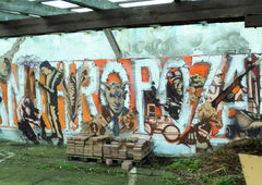 Graffiti Wall - Photo by Akpe - akpe, franticcolors (2015)