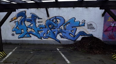 Graffiti Wall - Photo by Akpe - akpe (2014)