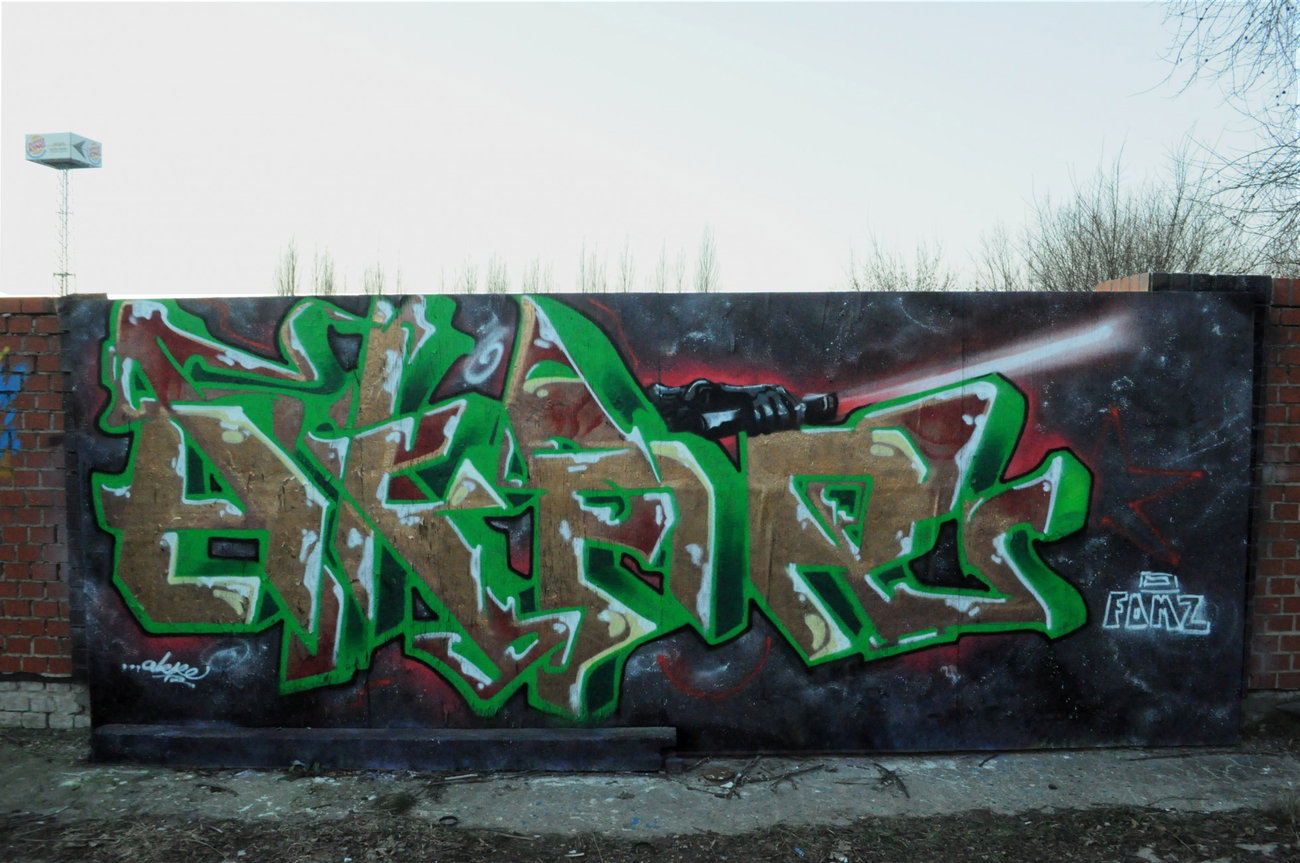 Graffiti Wall - Photo by Akpe - Akpe, franticcolors (2016)