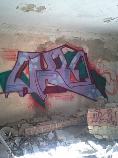 Graffiti Wall - Photo by Akpe (2019)