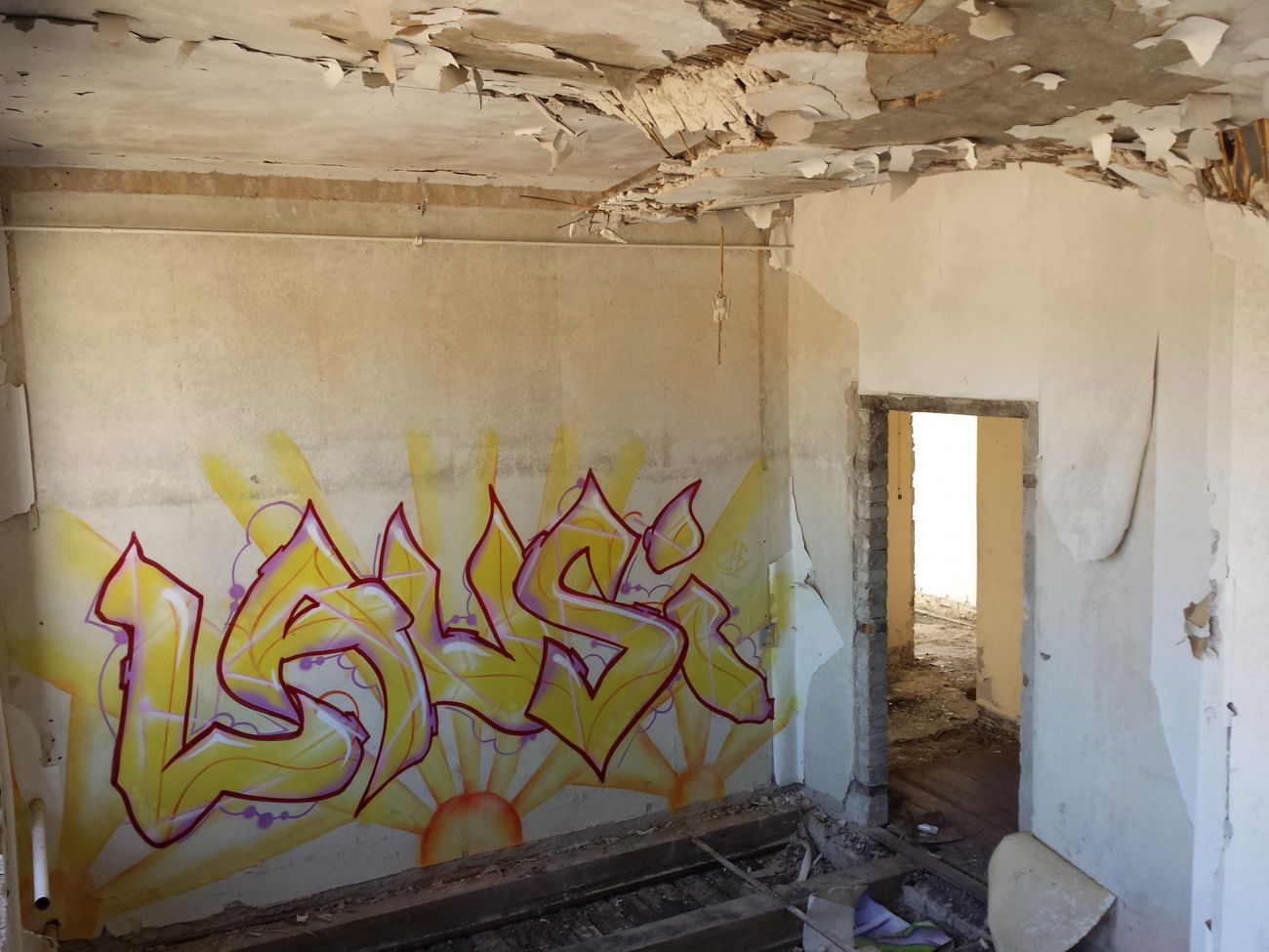 Graffiti Wall - Photo by AllCityLaus