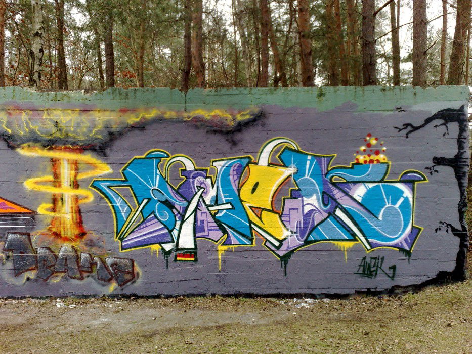 Graffiti Wall in Ludwigsfelde - Photo by Amek - Amek (2012)