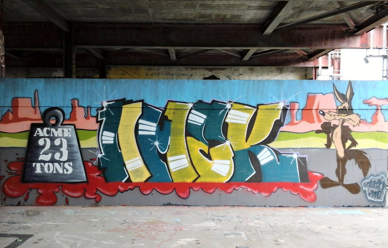 Graffiti Wall in Berlin - Photo by Amek - Amek, AMC, Wile (2014)