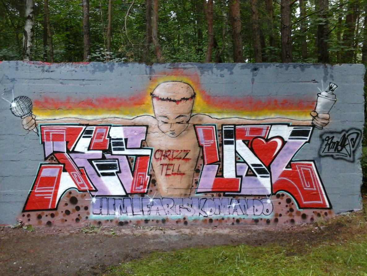 Graffiti Wall - Photo by Amek - Amek, AMC (2014)