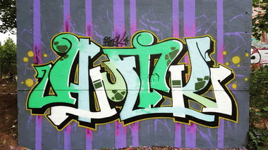 Graffiti Wall in Mellowpark  - Photo by Amek - Amek, AMC, AutoMatiCs (2017)