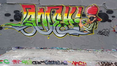 Graffiti Wall in Berlin - Photo by Amek - Amek, AMC (2016)