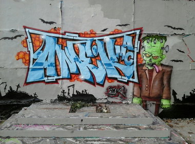 Graffiti Wall in Berlin - Photo by Amek - Amek, AMC (2015)
