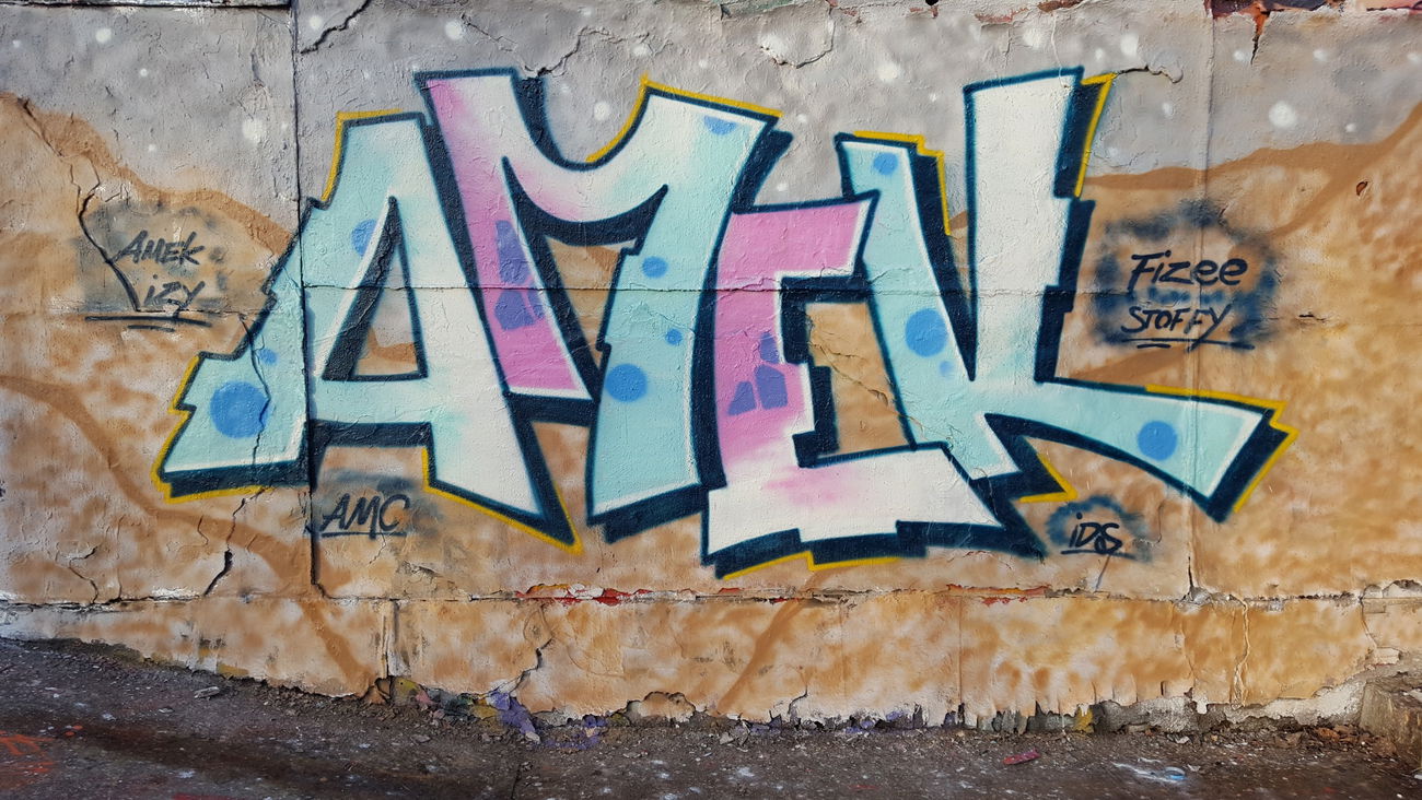 Graffiti Wall in Mellowpark  - Photo by Amek - Amek, AMC, AutoMatiCs (2017)