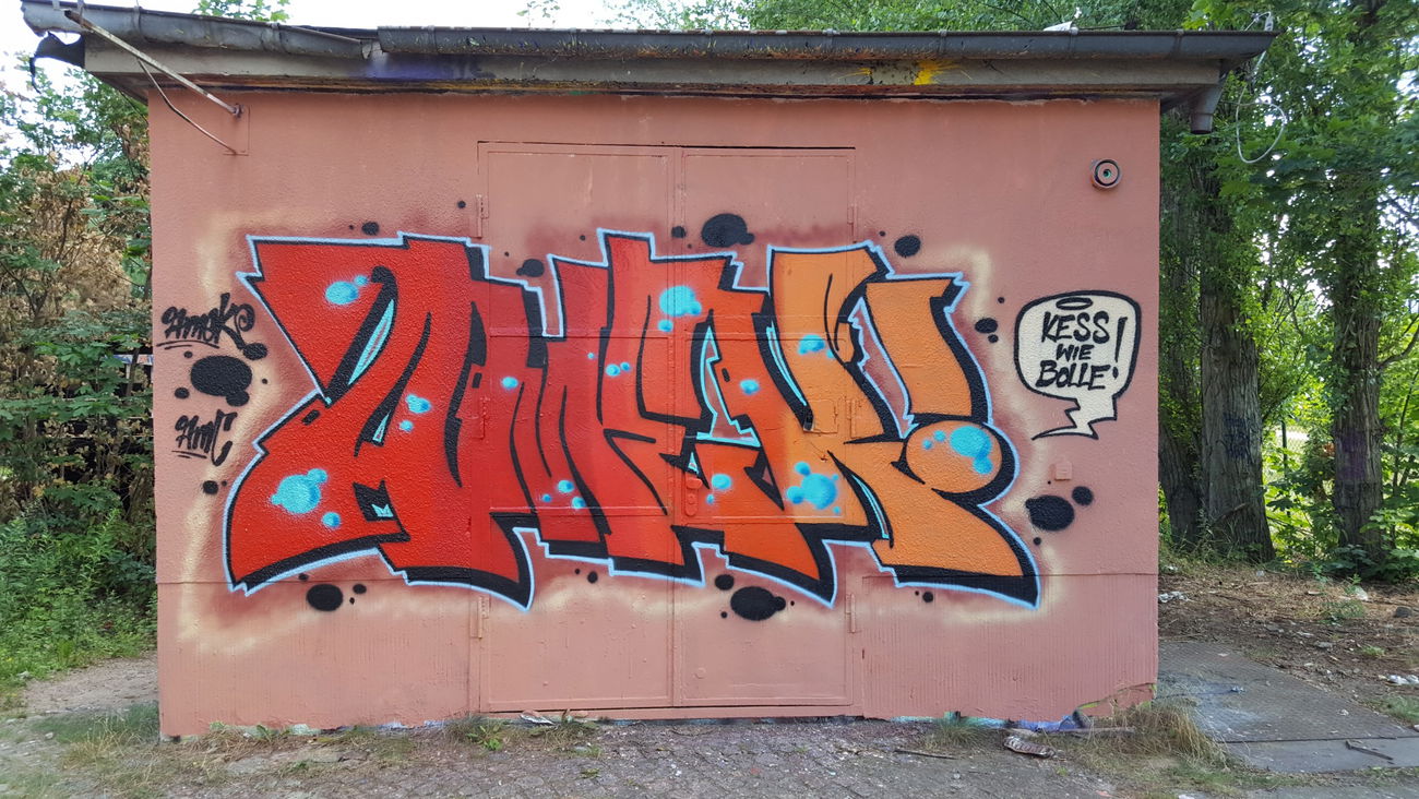 Graffiti Wall in Berlin - Photo by Amek - Amek, AMC (2016)