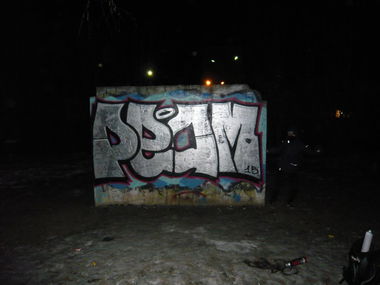 Graffiti Bombing in Iceland - Photo by Amer_MFLS (2015)