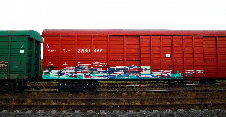 Graffiti Train in Moscow - Photo by Amesymmetry - Ames (2013)