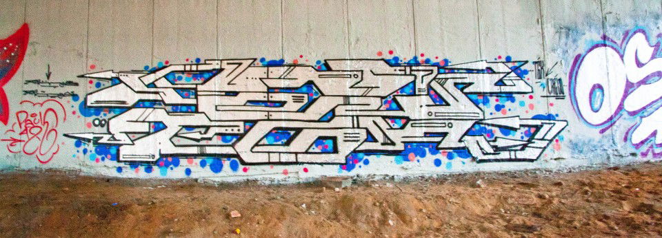 Graffiti Wall - Photo by Amesymmetry (2013)
