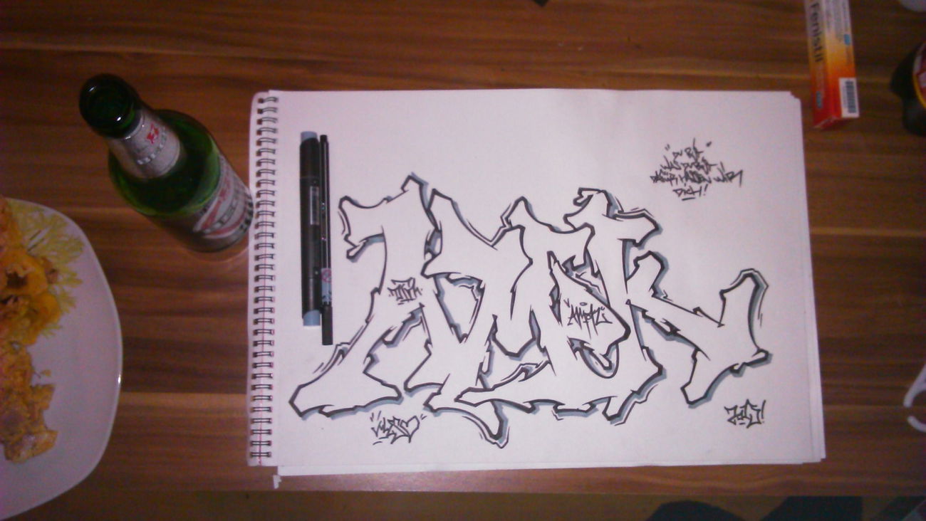 Graffiti Sketch - Photo by Amok (2015)