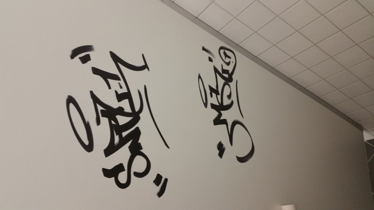 Graffiti Wall - Photo by Amoklauf73 (2019)