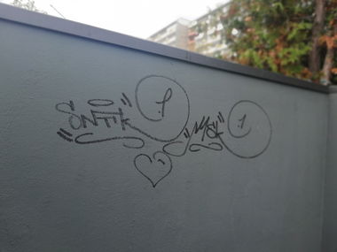 Graffiti Wall - Photo by Amoklauf73