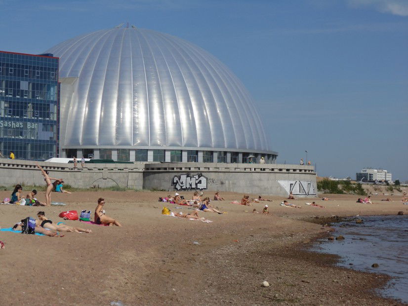 Graffiti Wall - Photo by Amsek (2013)