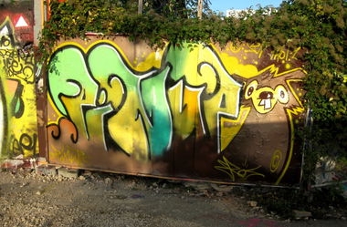 Graffiti Wall in Wiesbaden - Photo by AndiWand - Pinup, Eros, Wiesbaden (2011)