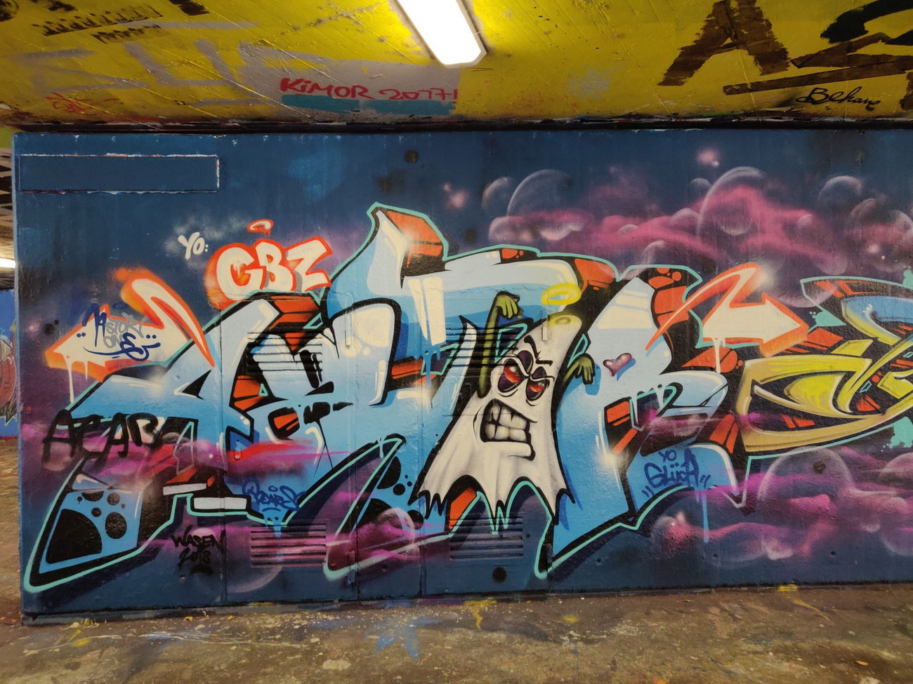 Graffiti Wall in Hall Of Fame - Photo by Andre0711 - aztor, omar (2018)