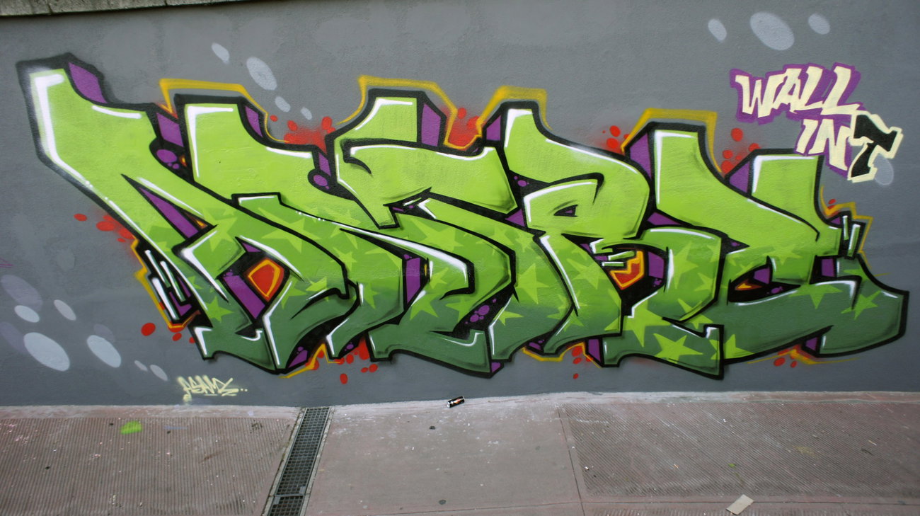 Graffiti Wall - Photo by Andre_T