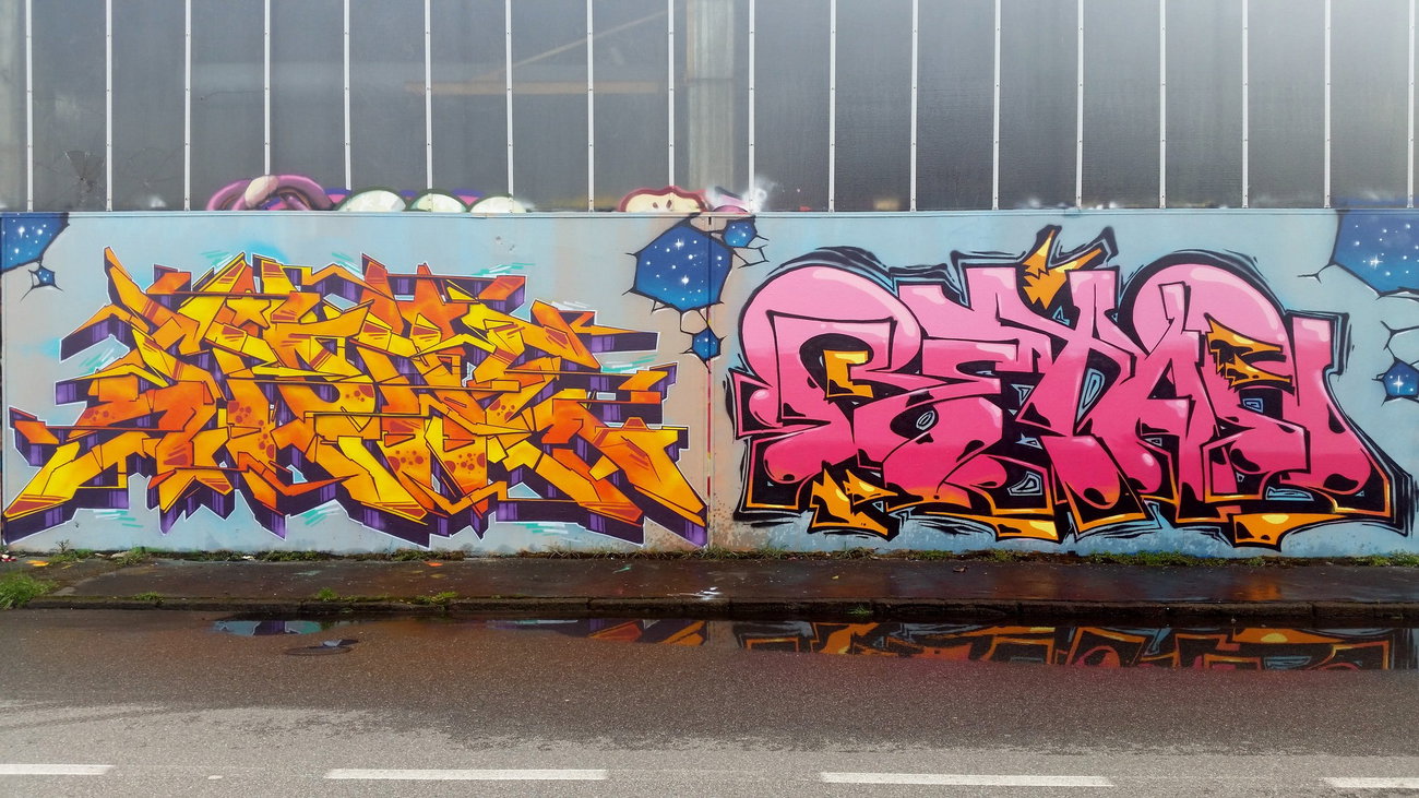 Graffiti Wall - Photo by Andre_T