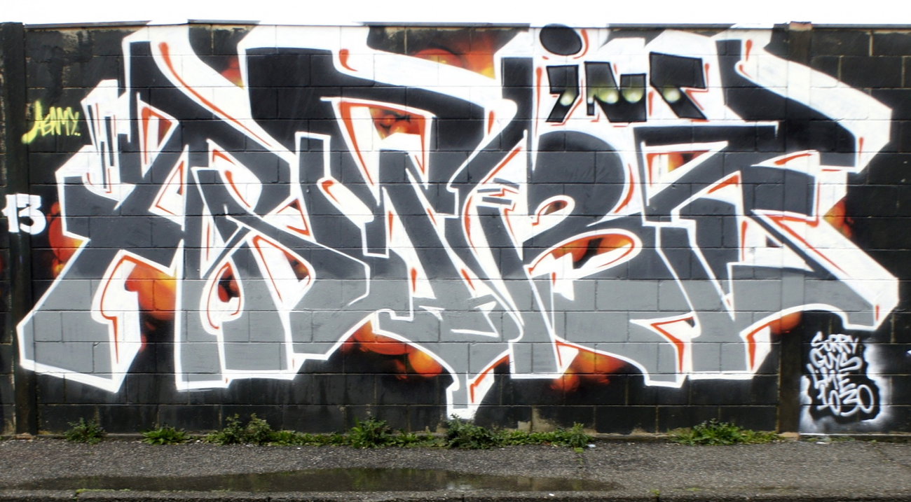 Graffiti Wall - Photo by Andre_T