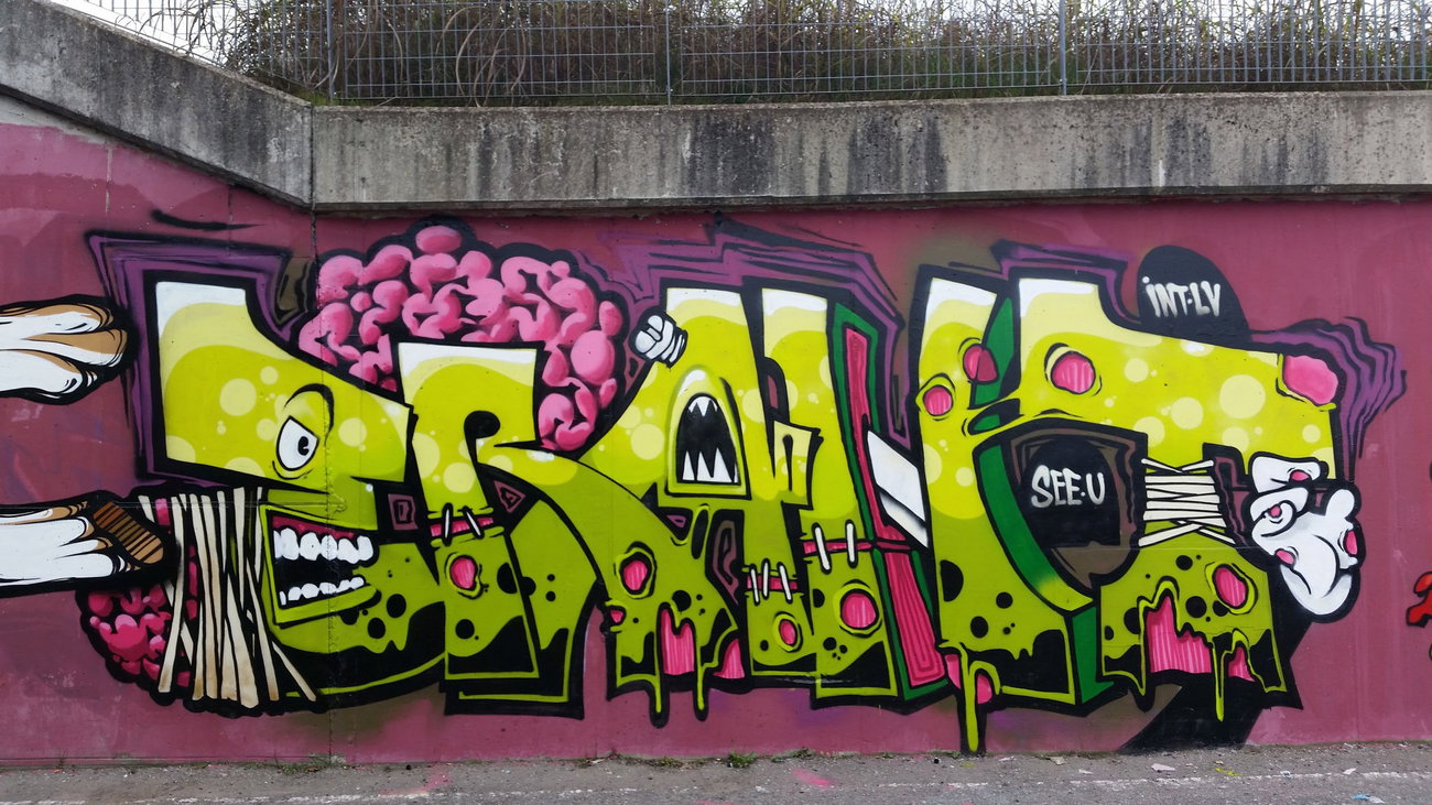 Graffiti Wall - Photo by Andre_T