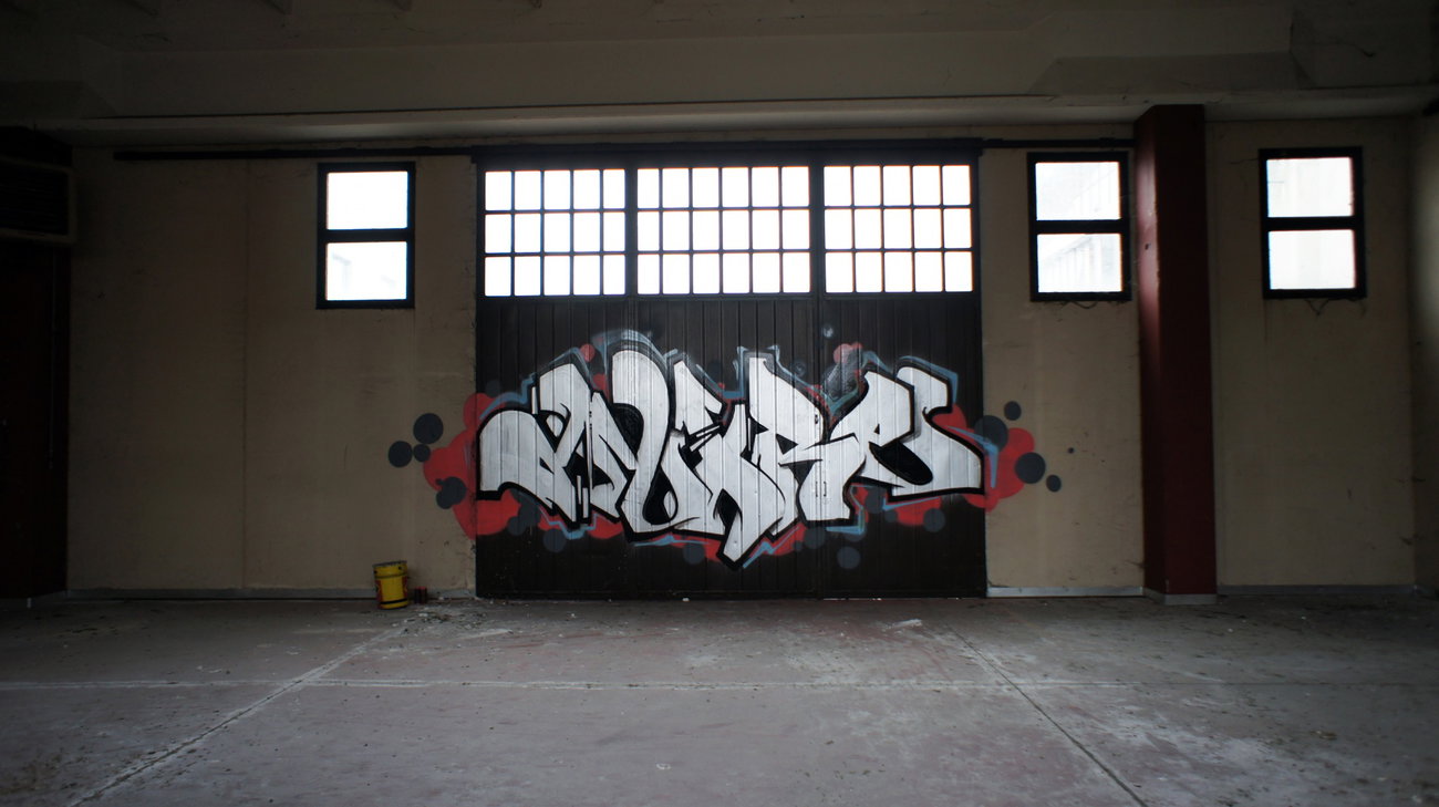 Graffiti Wall - Photo by Andre_T