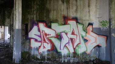 Graffiti Wall - Photo by Andre_T