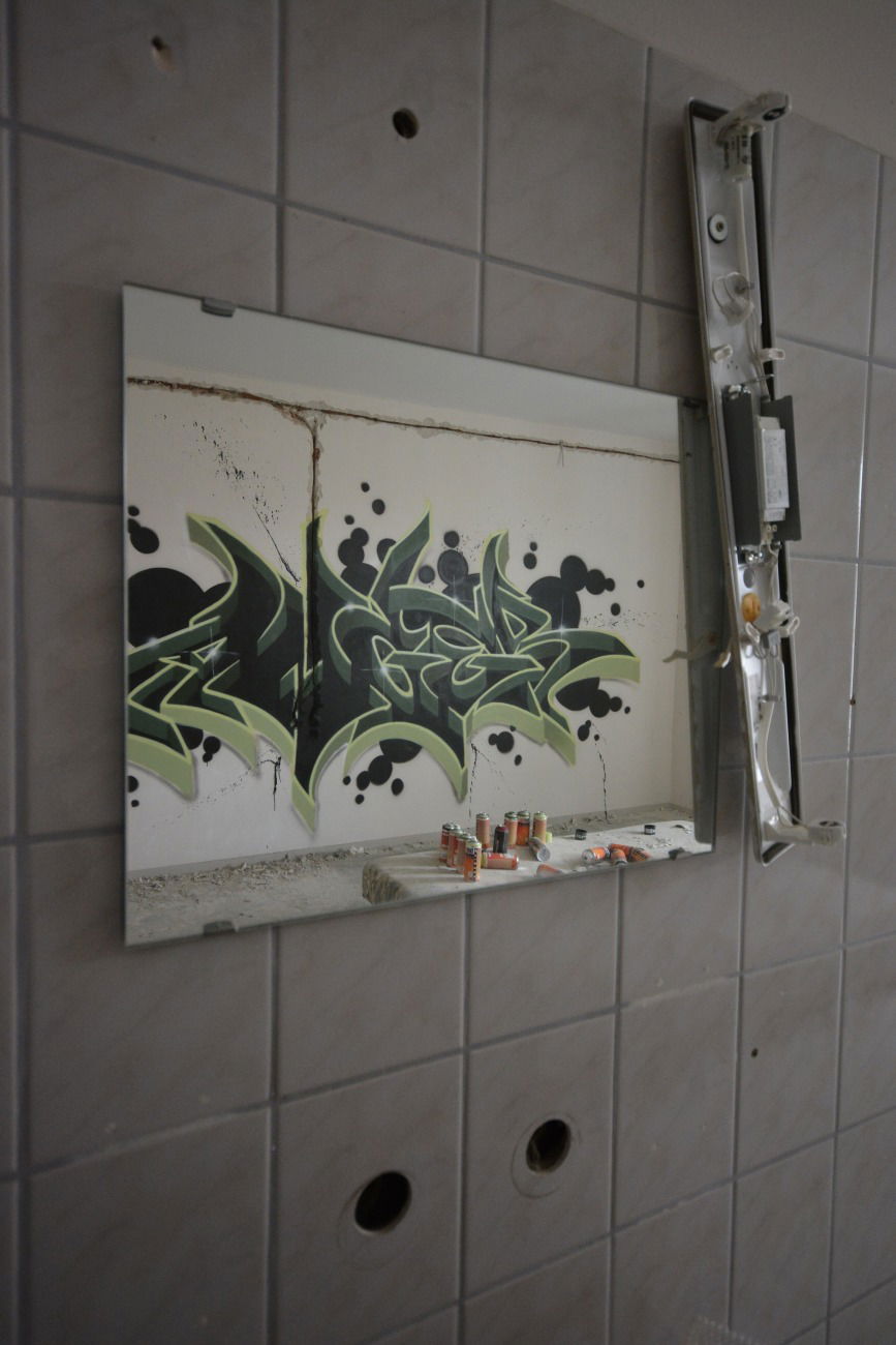 Graffiti Wall - Photo by Anger143