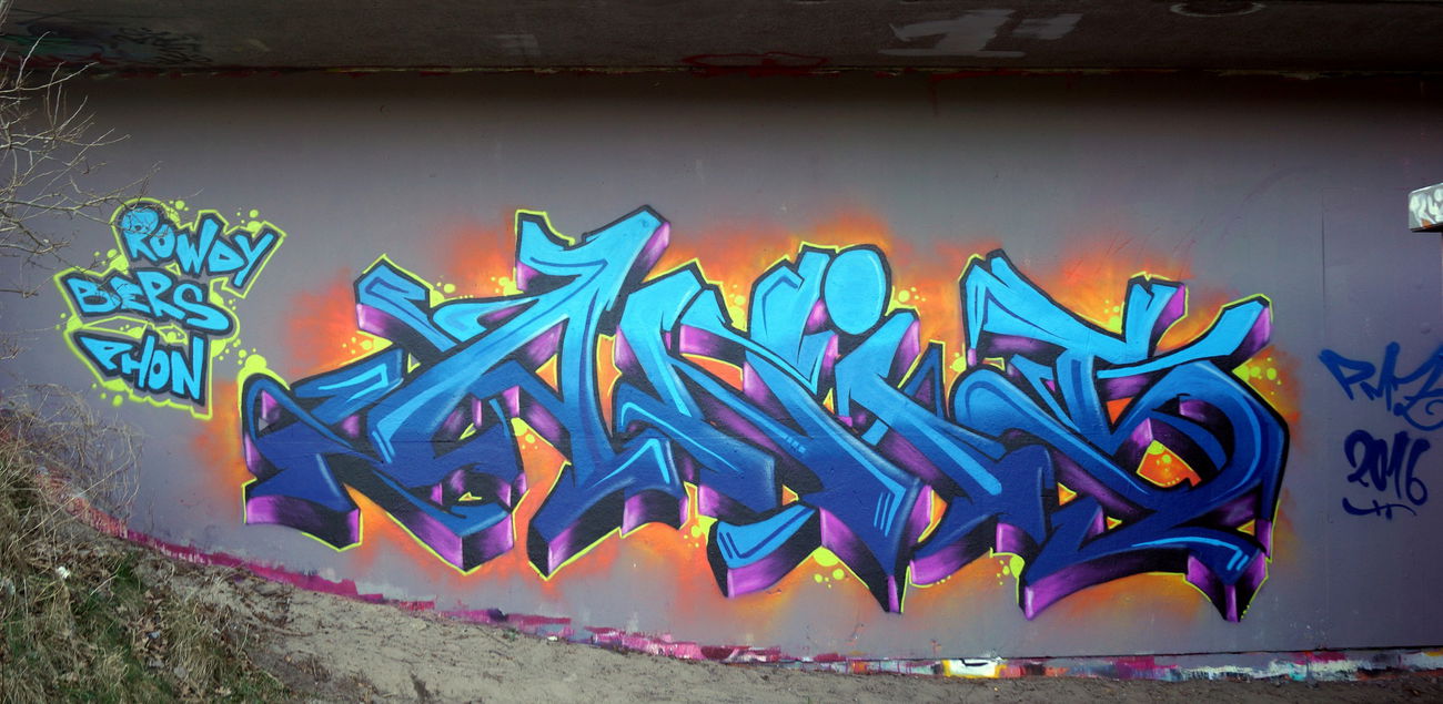 Graffiti Wall - Photo by Anis - Anis, Pmz (2016)