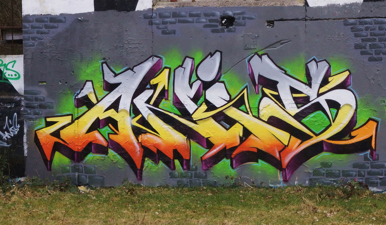 Graffiti Wall - Photo by Anis - Anis, Pmz (2016)