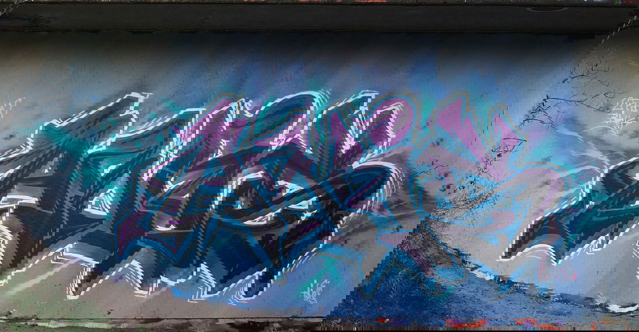 Graffiti Wall - Photo by Anis - Anis (2015)